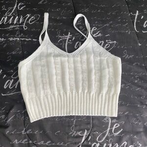 women’s knit crop top
